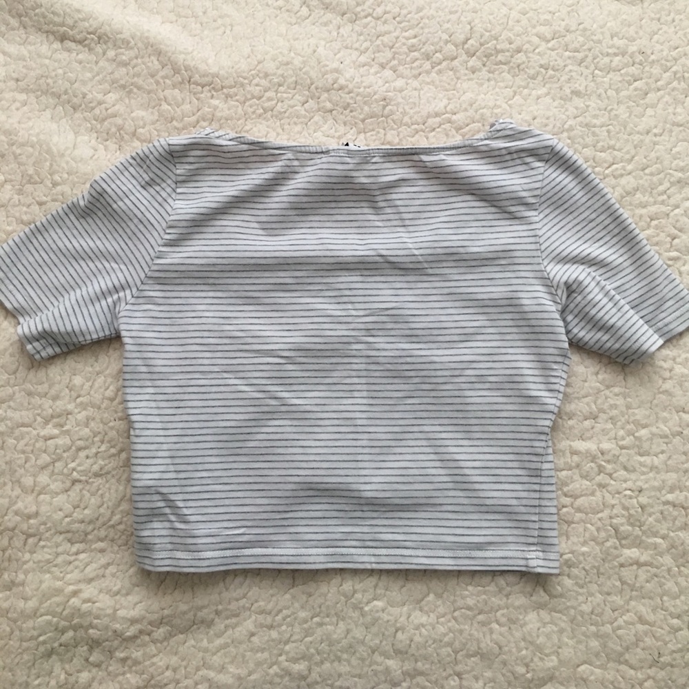 Striped crop top - Picture 3 of 5